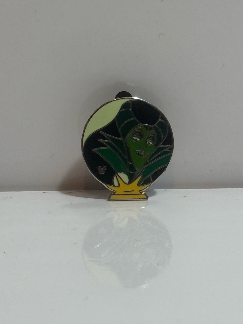 Disney Hidden Mickey 2007 Series 2 - Crystal Ball Villains - Maleficent Pin